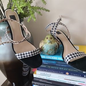 White House Black Market  Gingham Slingbacks